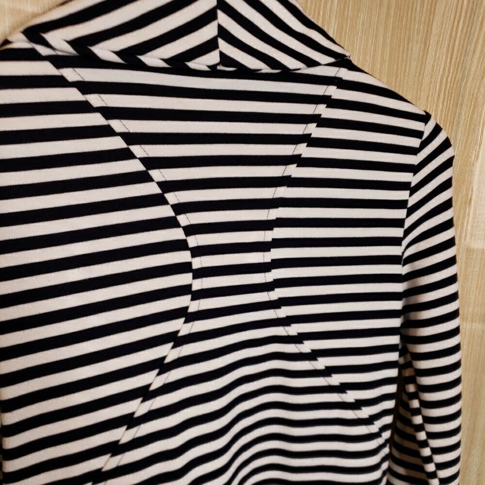 My Beloved Black White Stripe High Low Side Zip Lightweight Knit Jacket … - Picture 4 of 10